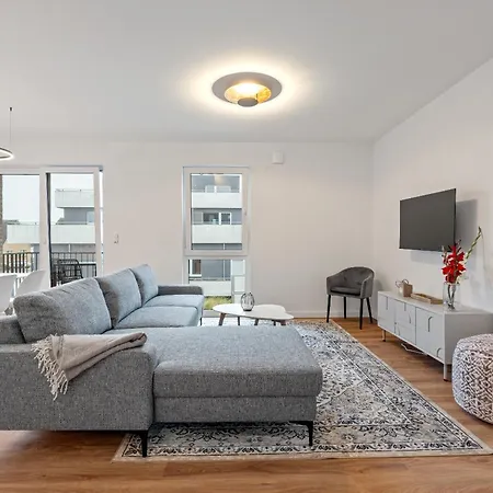 Seaside 4 Mit Balkon Und Moderner Einrichtung Даме